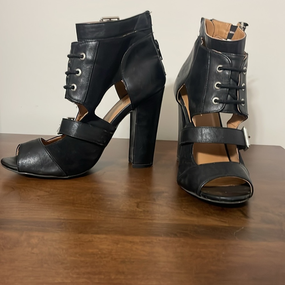 Black shoes